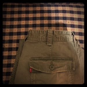 Vintage men's Levi's cargo's 90s 33x32